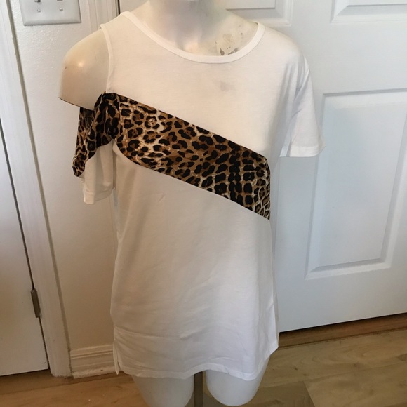 Mini dress and shirts - Picture 4 of 7